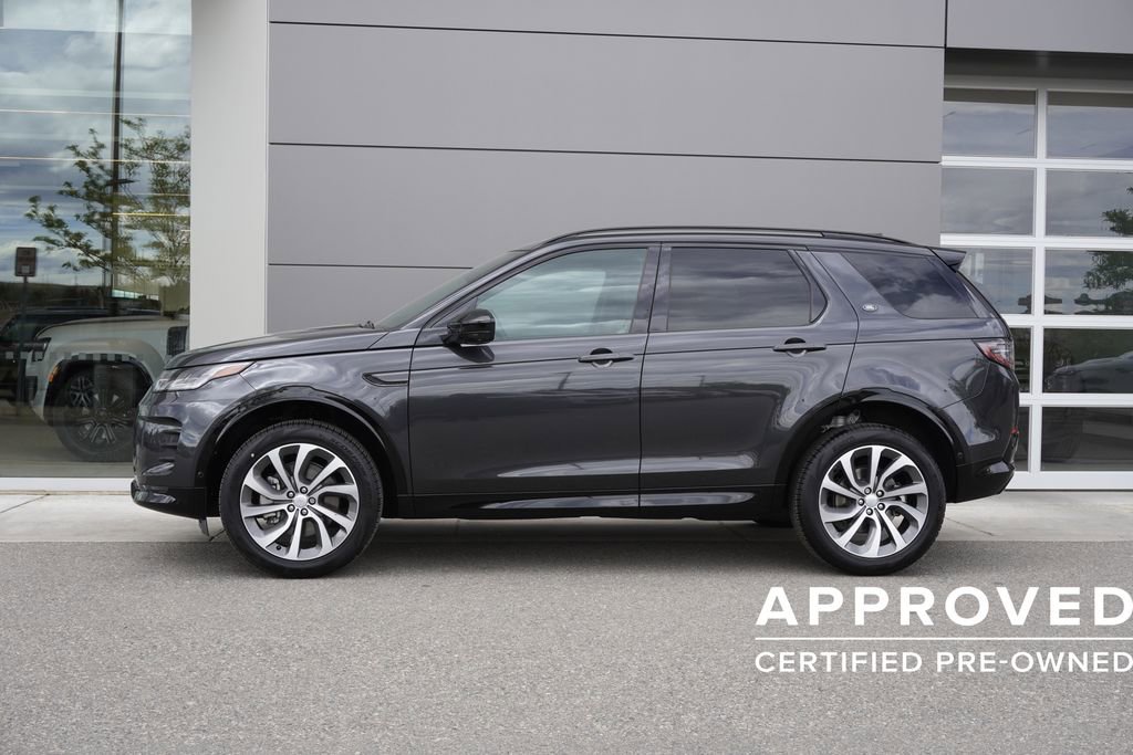 Used 2025 Land Rover Discovery Sport Dynamic SE image 8