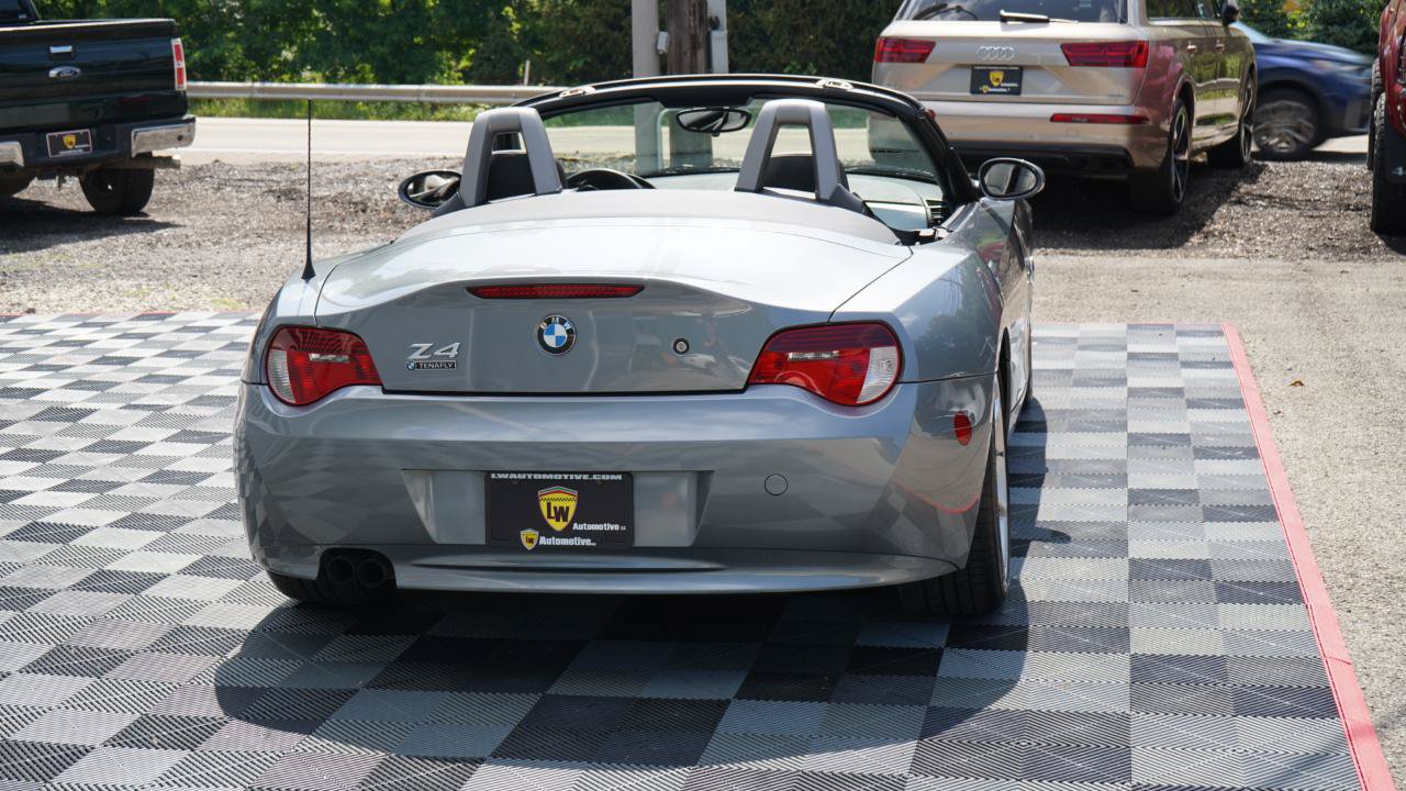 Used 2008 BMW Z4 3.0i w/ Premium Pkg RWD image 18