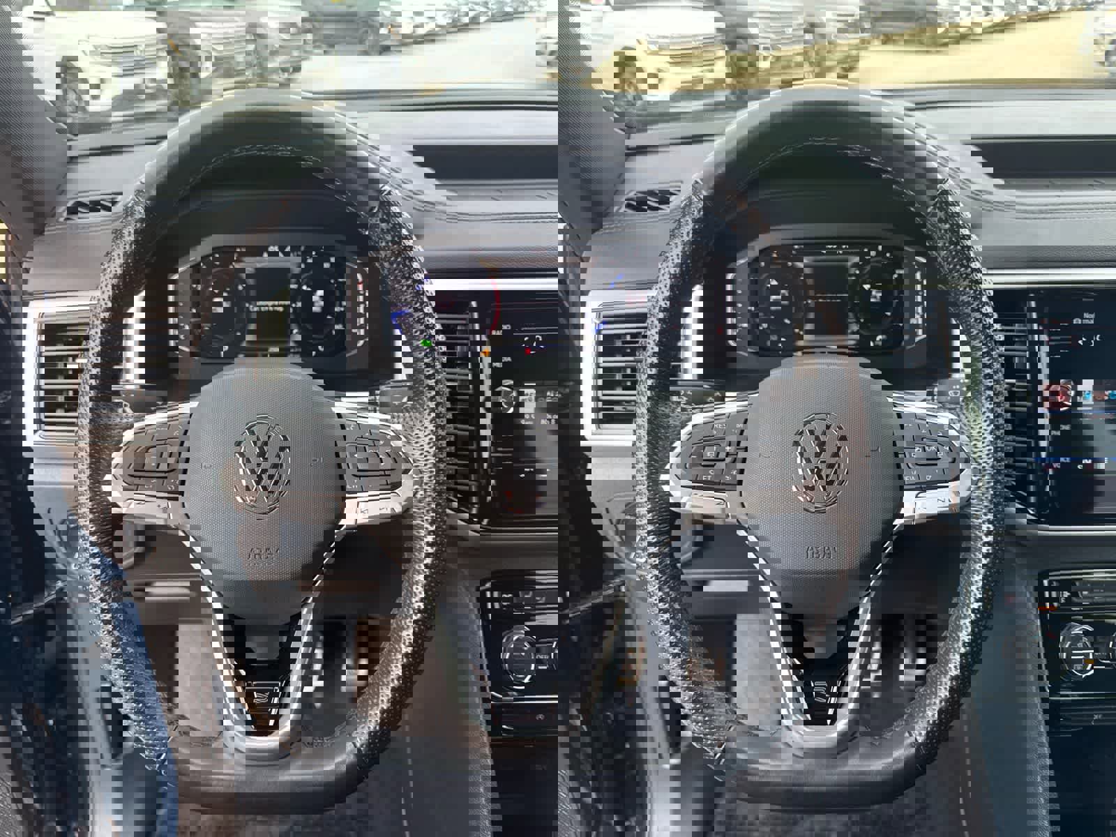 Used 2023 Volkswagen Atlas Cross Sport SEL R-Line image 15