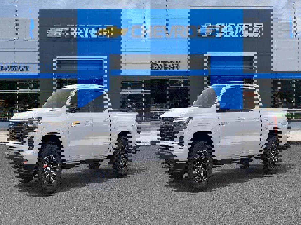 New 2026 Chevrolet Colorado Z71 image 2