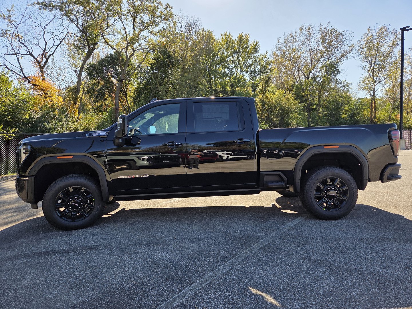 New 2026 GMC Sierra 2500 AT4 AWD/4WD image 13