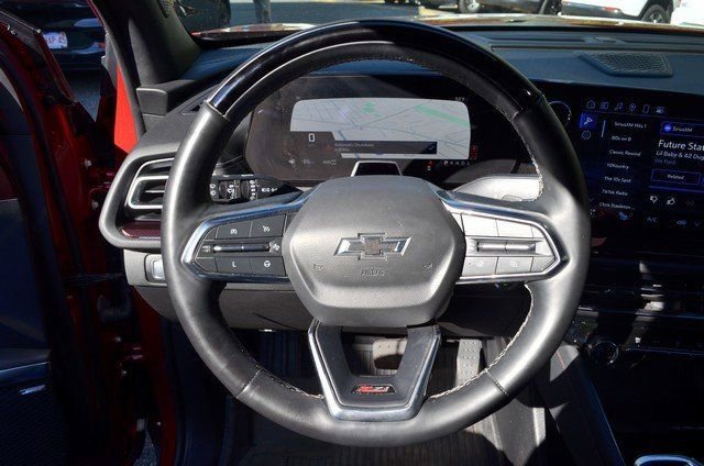 Used 2024 Chevrolet Traverse Z71 w/ Enhanced Driving Package image 19