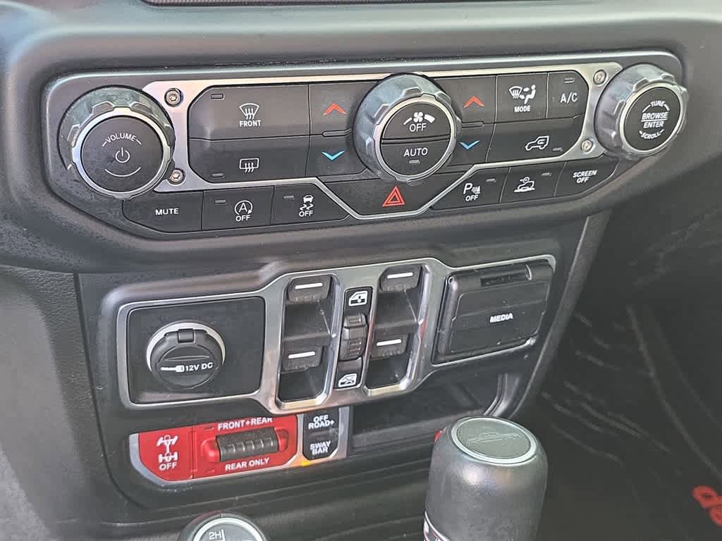 Used 2020 Jeep Gladiator Rubicon AWD/4WD image 22