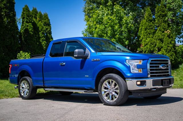 Used 2015 Ford F150 XLT w/ Equipment Group 301A Mid AWD/4WD image 3