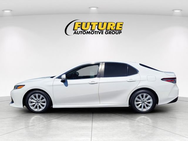 Used 2019 Toyota Camry LE w/ Convenience Package image 6