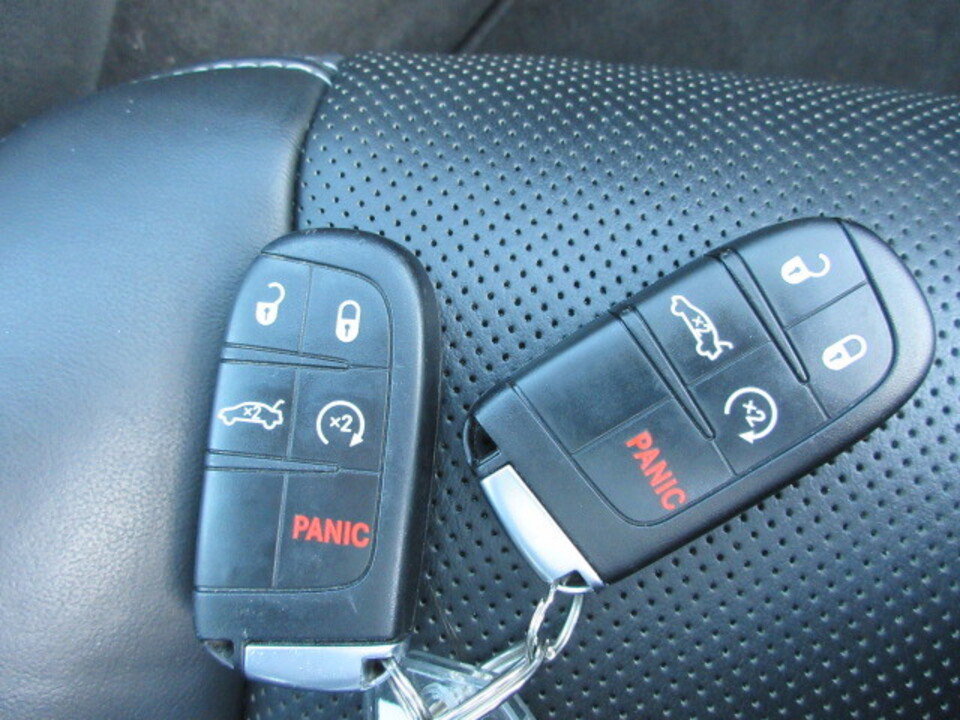 Used 2023 Chrysler 300 S w/ Comfort Group image 37