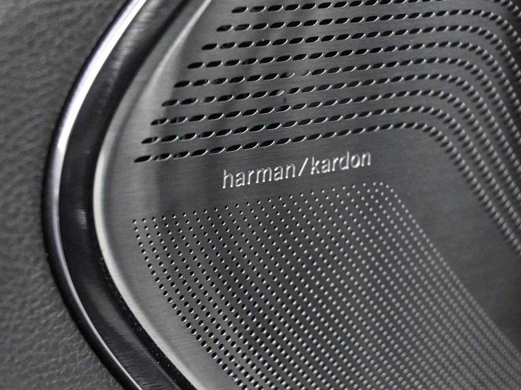 Used 2025 RAM 1500 Limited image 19