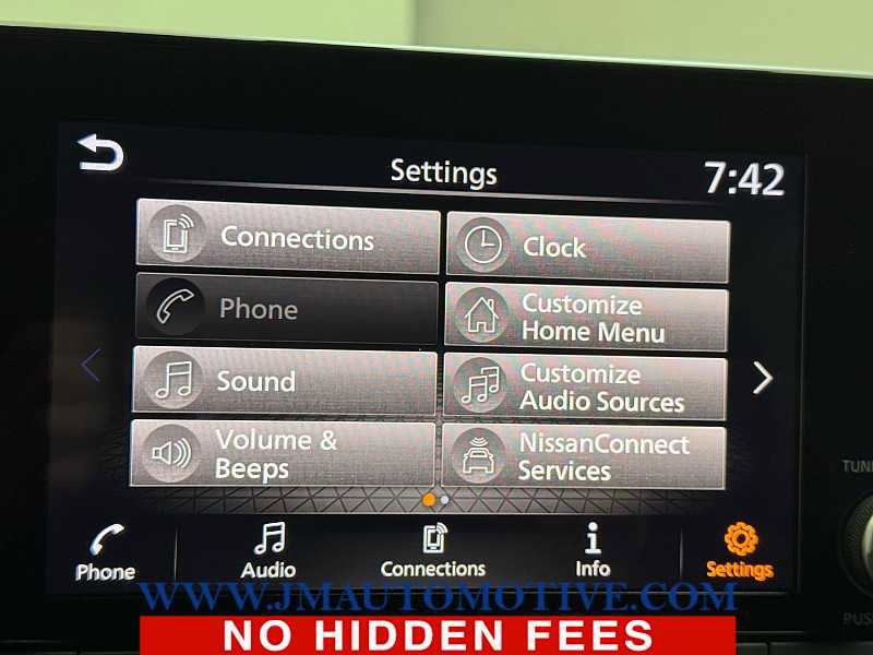 Used 2023 Nissan Pathfinder Rock Creek AWD/4WD image 29
