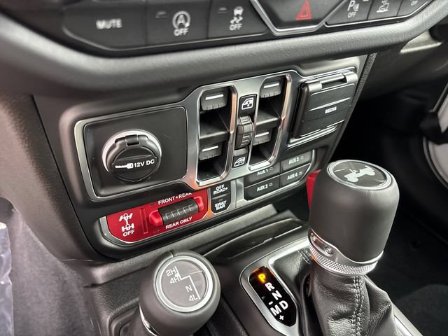 New 2027 Jeep Wrangler Unlimited Rubicon AWD/4WD image 23