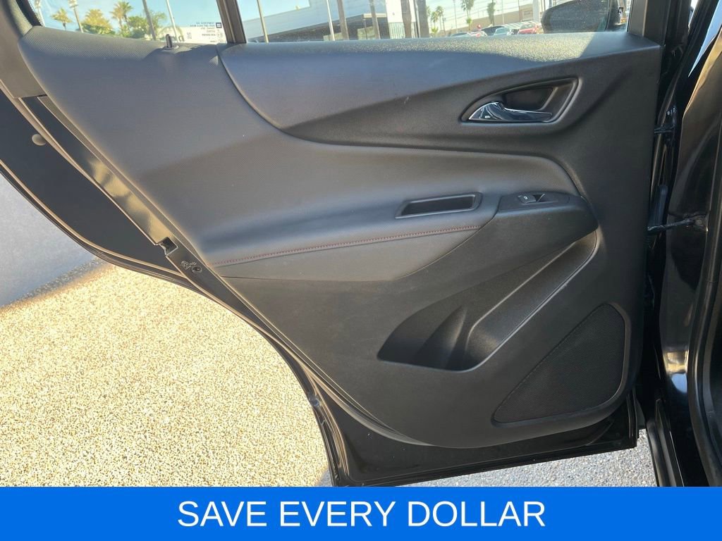 Used 2022 Chevrolet Equinox RS FWD image 19