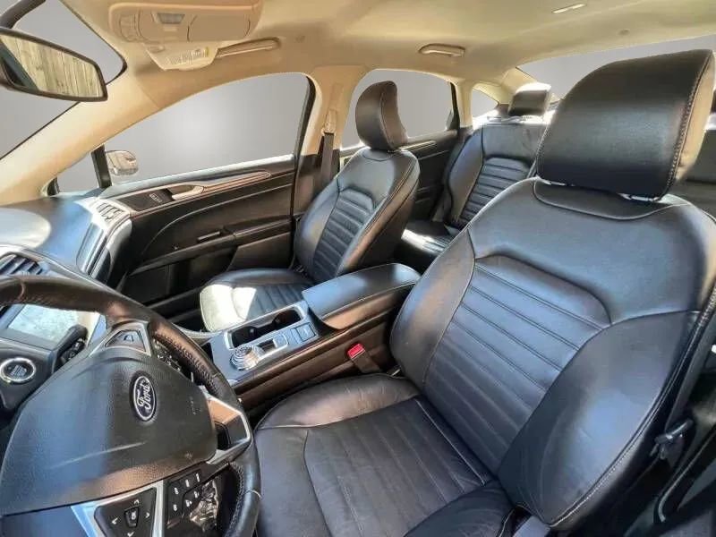 Used 2018 Ford Fusion Energi SE FWD image 11