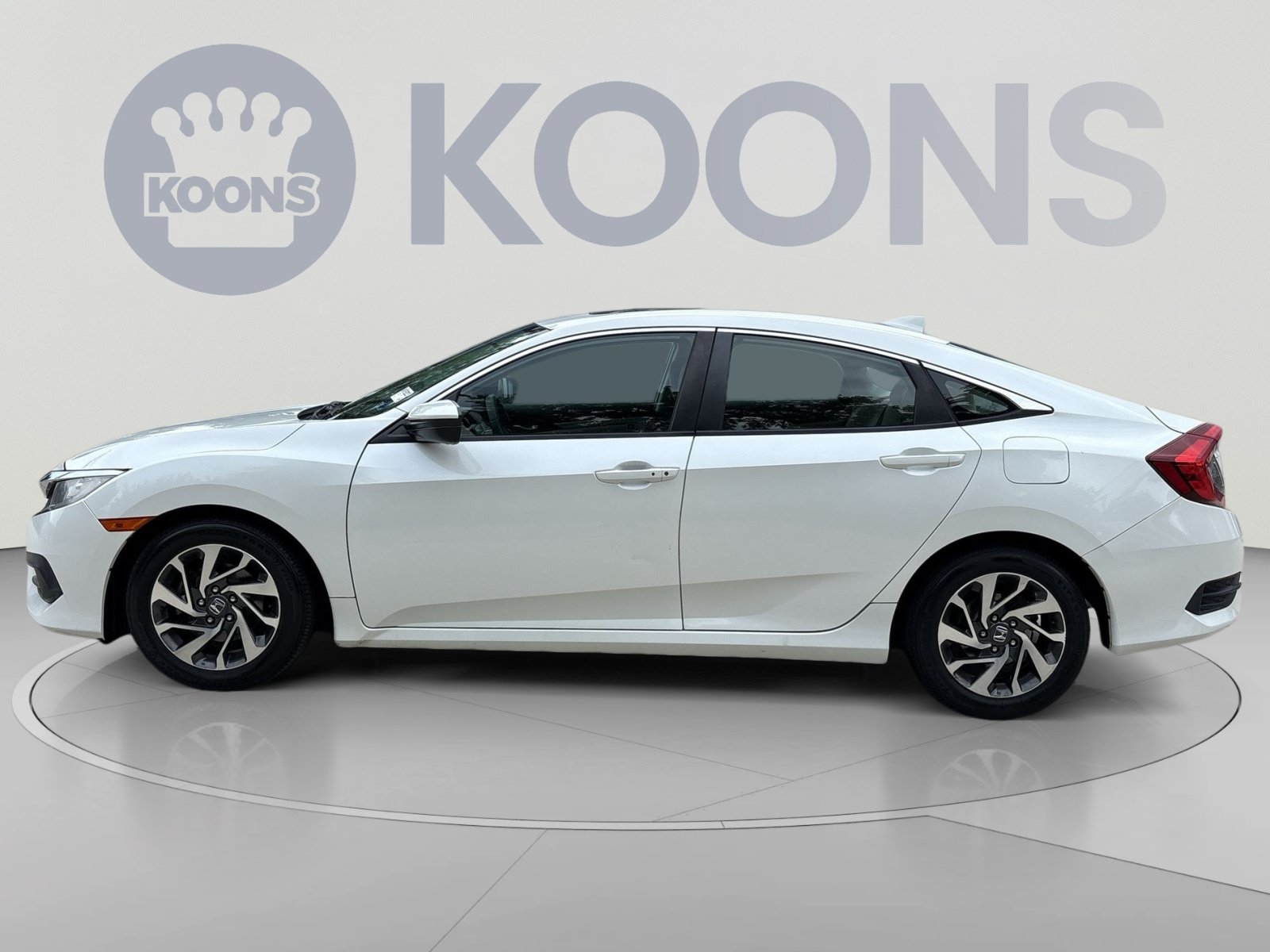 Used 2017 Honda Civic EX image 2