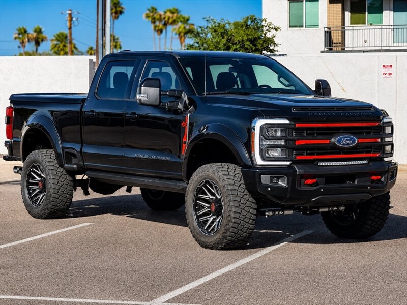 Used 2023 Ford F250 Lariat w/ Lariat Ultimate Package AWD/4WD image 1