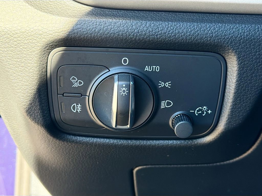 Used 2018 Audi A3 2.0T Premium w/ Convenience Package image 33