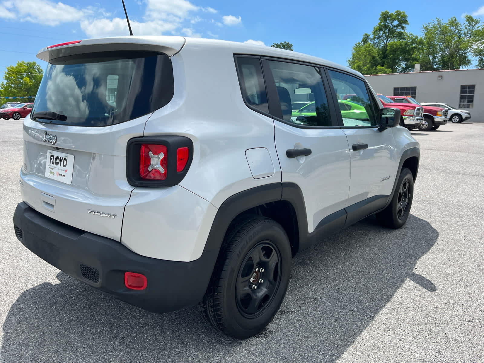 Used 2021 Jeep Renegade Sport AWD/4WD image 3