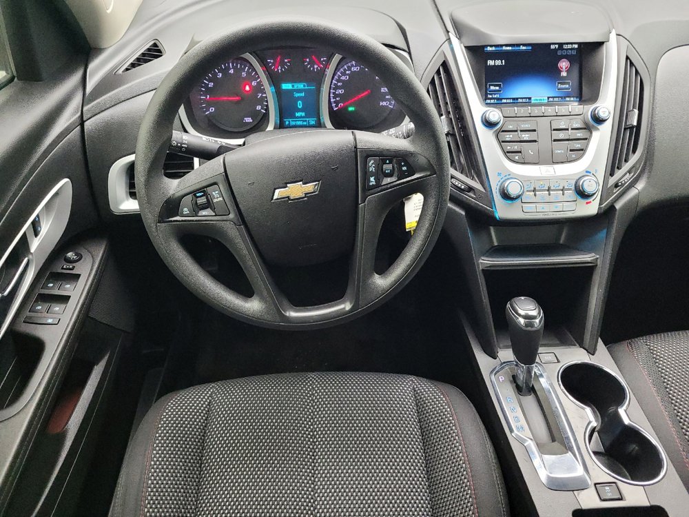 Used 2017 Chevrolet Equinox LS FWD image 26