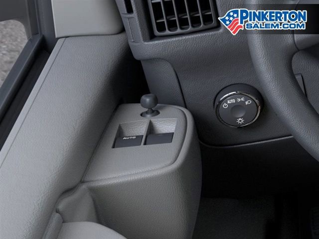 New 2026 Chevrolet Express 2500 image 22