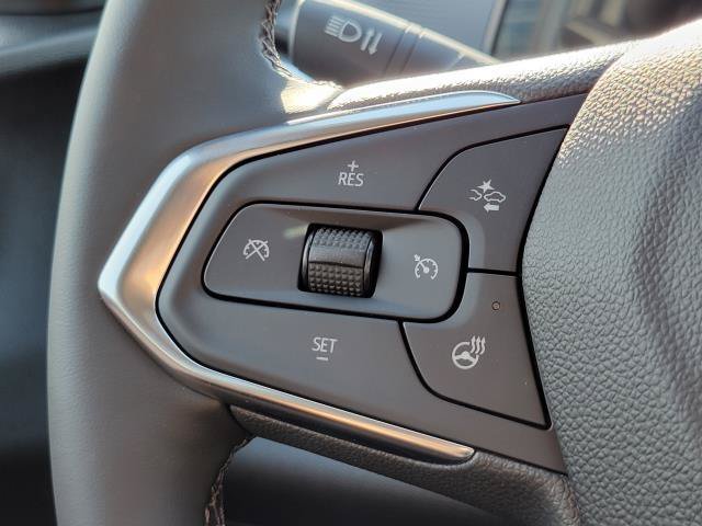 New 2026 Chevrolet Trax LT w/ LT Convenience Package FWD image 14