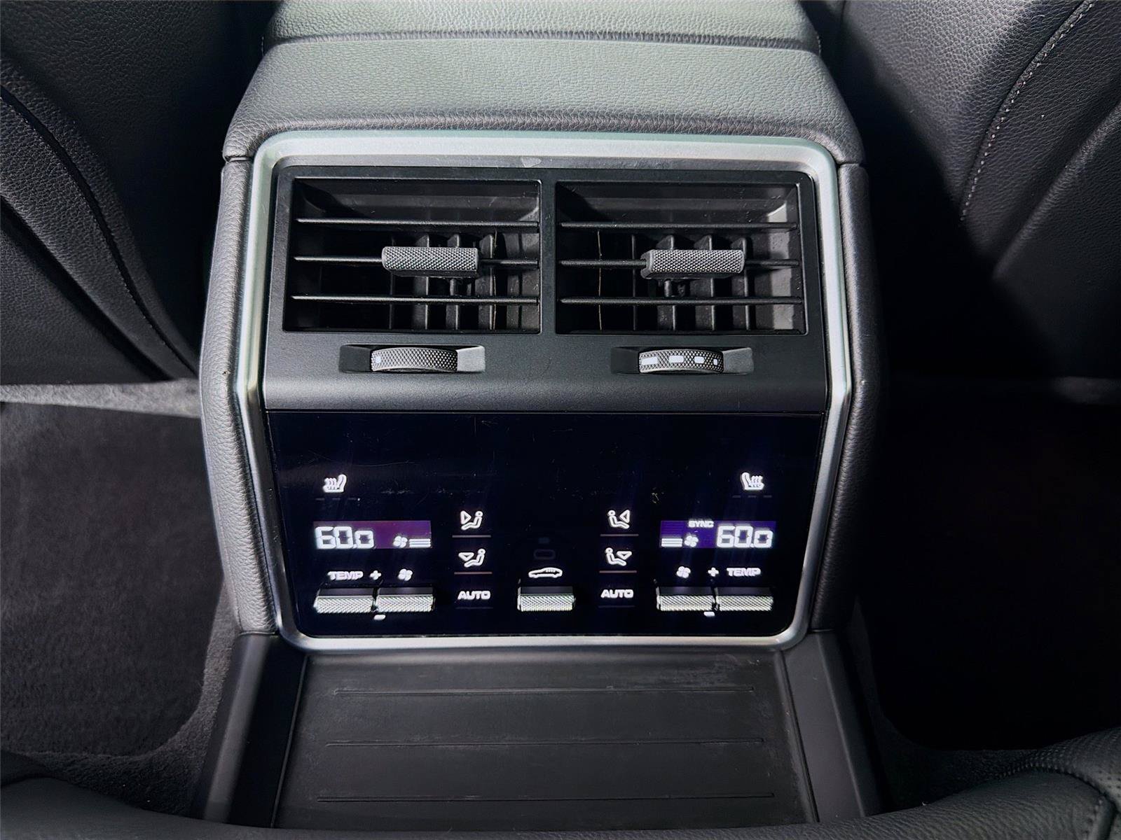 Certified 2023 Porsche Panamera Platinum Edition RWD image 24