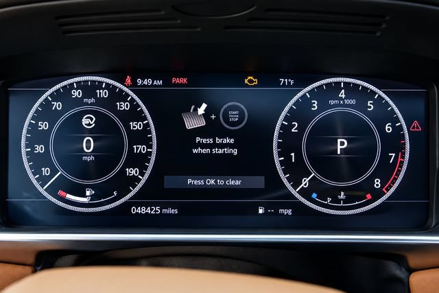 Used 2021 Land Rover Range Rover SV Autobiography Dynamic AWD/4WD image 34