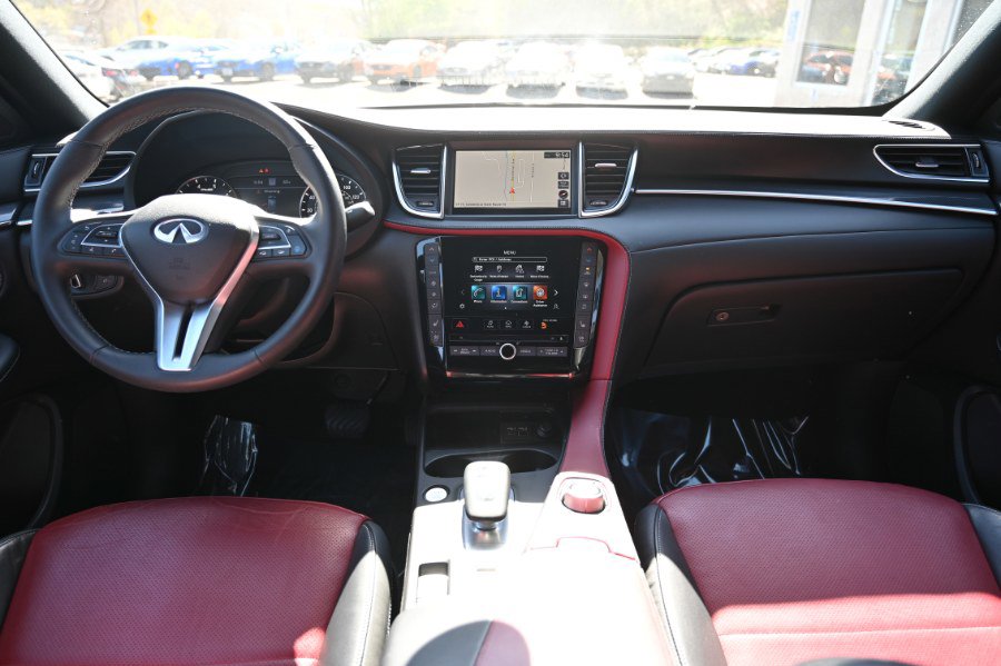 Used 2023 INFINITI QX50 Sport AWD/4WD image 16