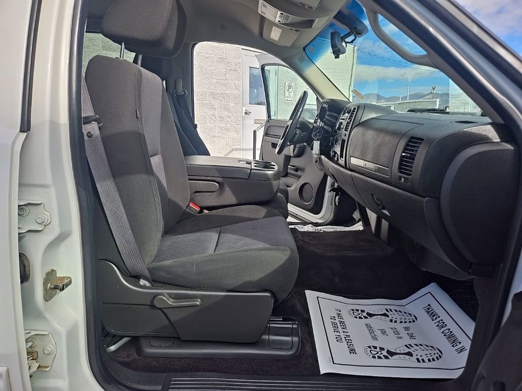 Used 2011 Chevrolet Silverado 1500 LT w/ All-Star Edition image 28