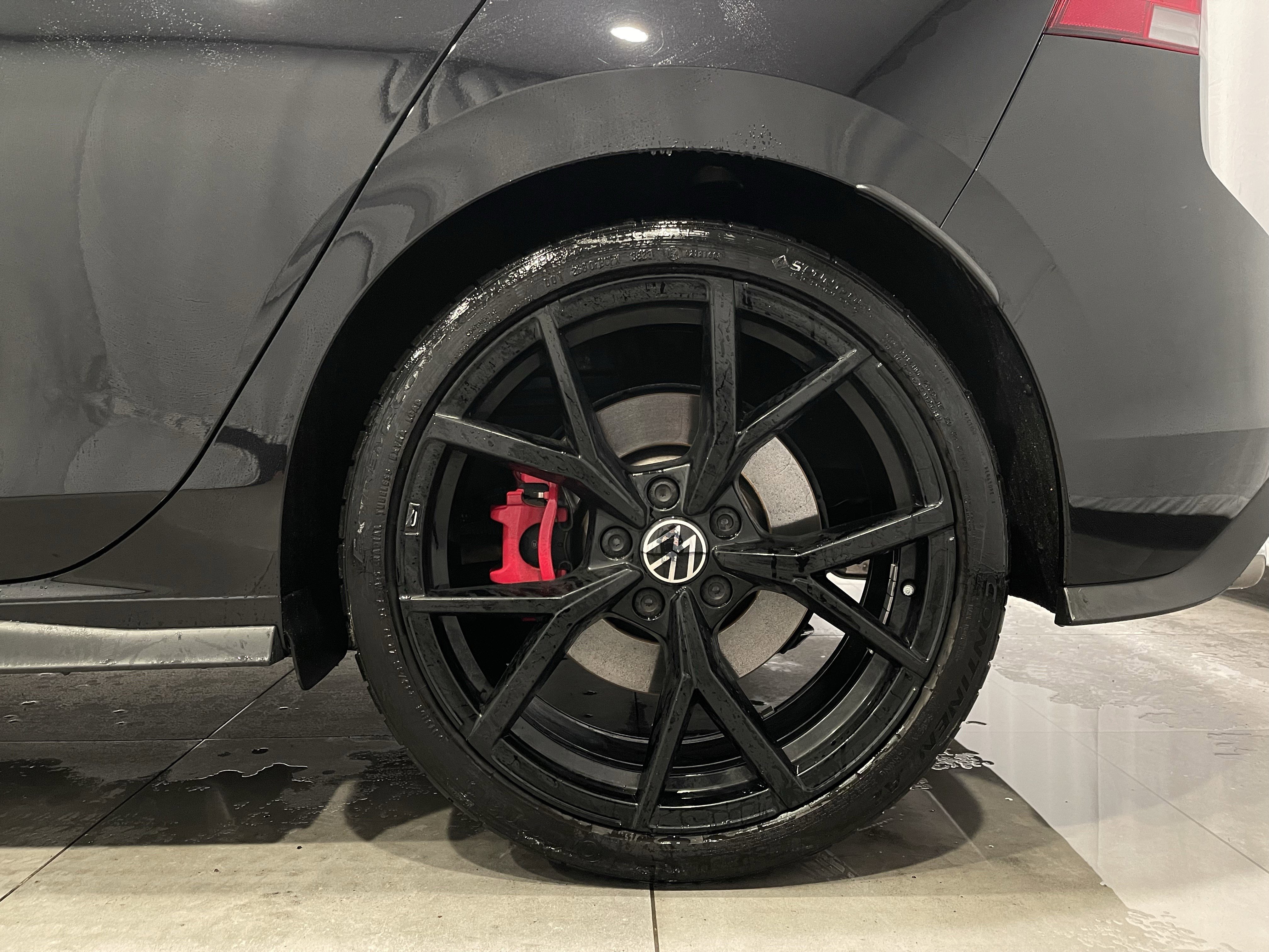 Used 2024 Volkswagen GTI SE image 8