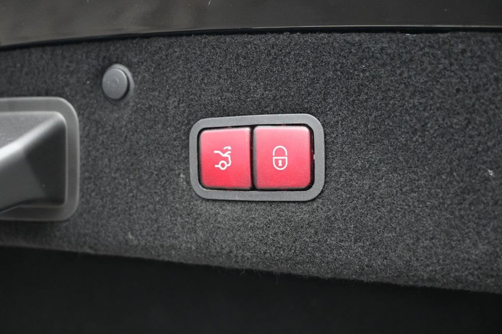 Used 2019 Mercedes-Benz S 560 4MATIC Coupe image 23