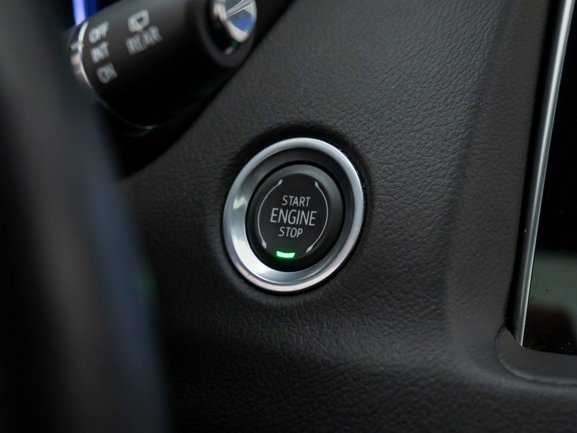 Certified 2023 Cadillac XT4 Premium Luxury w/ Cold Weather Package image 27