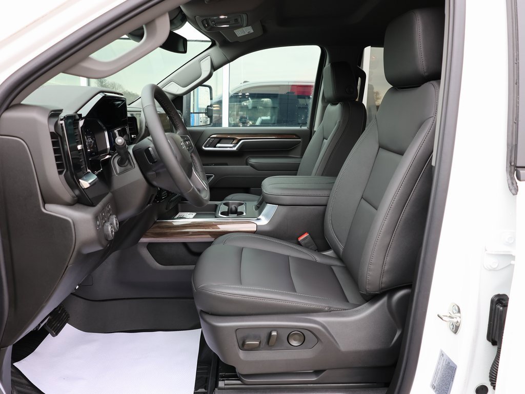 New 2026 Chevrolet Silverado 2500 LT w/ Trail Boss Package image 12