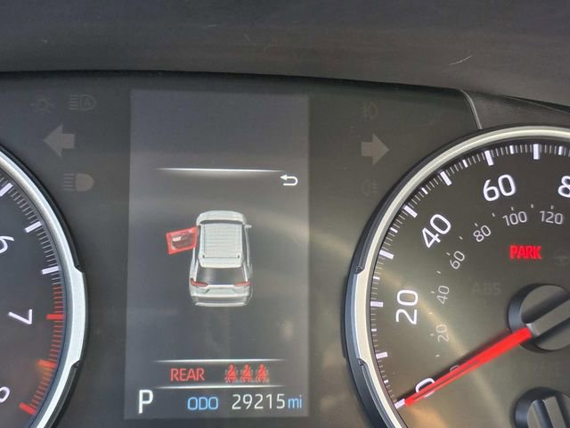 Used 2022 Toyota RAV4 XLE Premium image 15