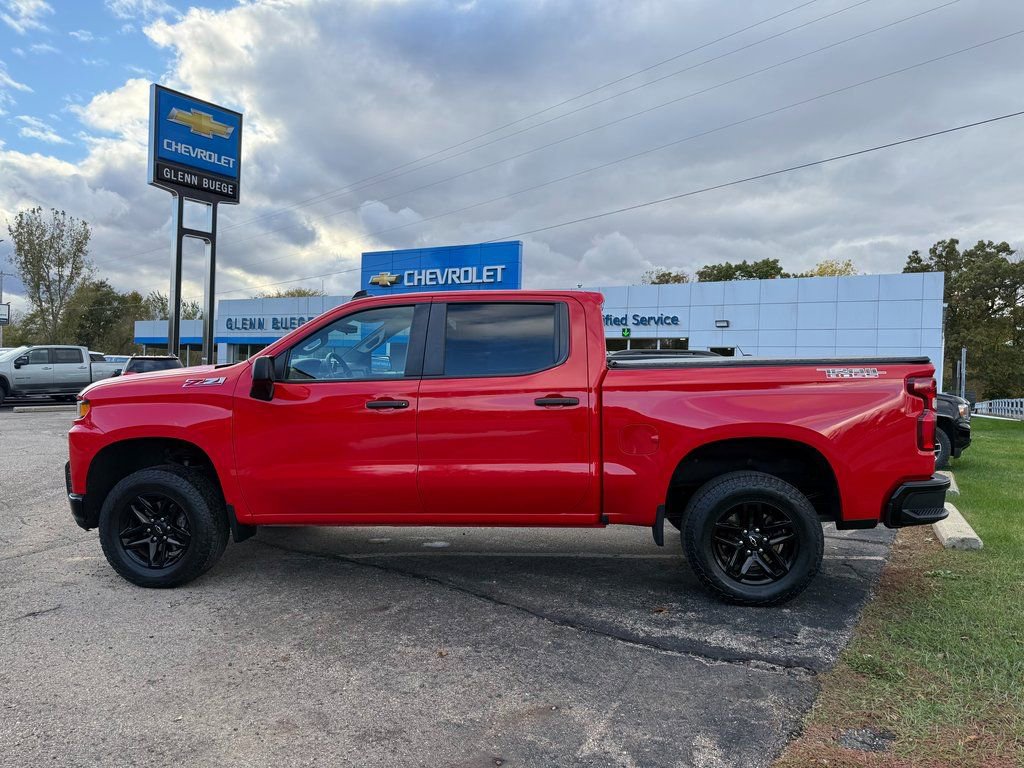 Certified 2019 Chevrolet Silverado 1500 Custom Trail Boss w/ Custom Convenience Package image 2