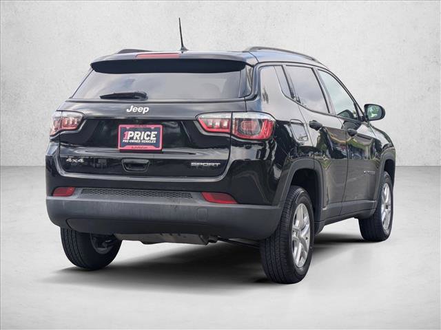 Used 2017 Jeep Compass Sport AWD/4WD image 5