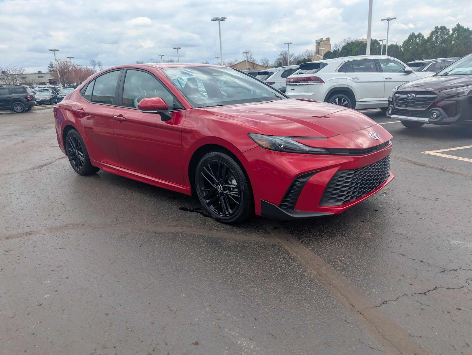 Certified 2025 Toyota Camry SE w/ Convenience Package FWD image 9