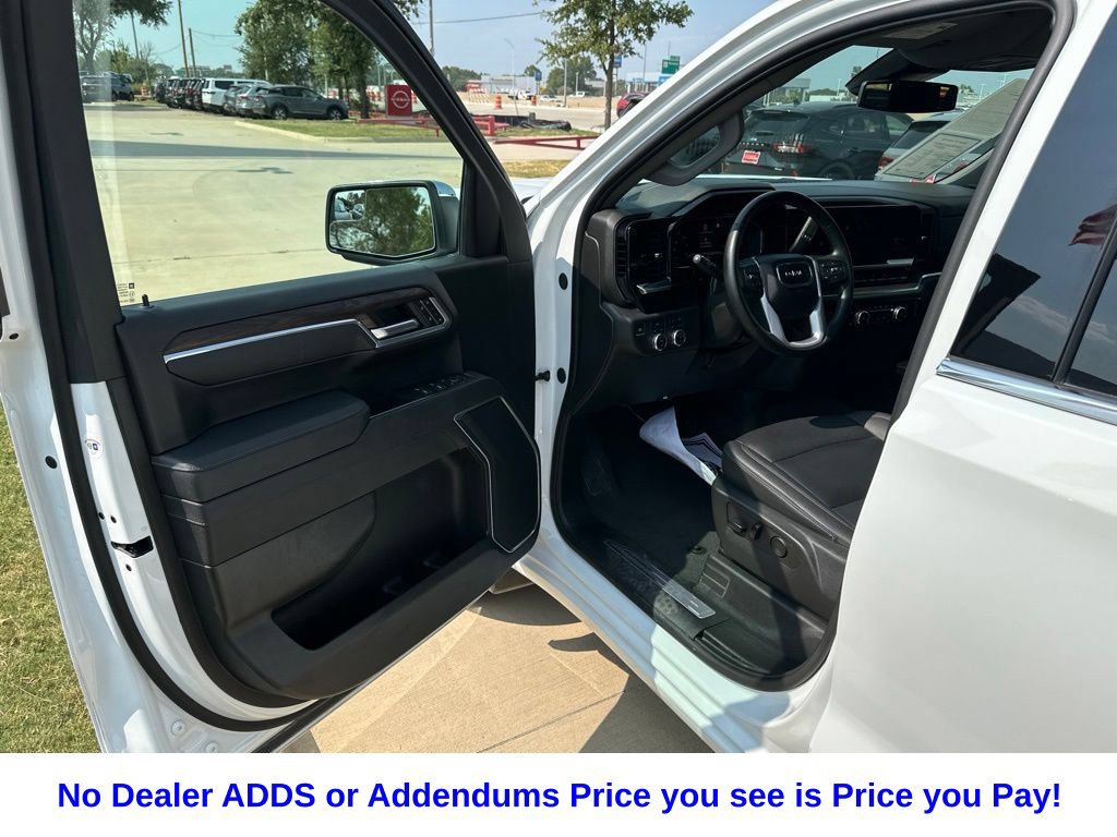 Used 2025 GMC Sierra 1500 SLT AWD/4WD image 18