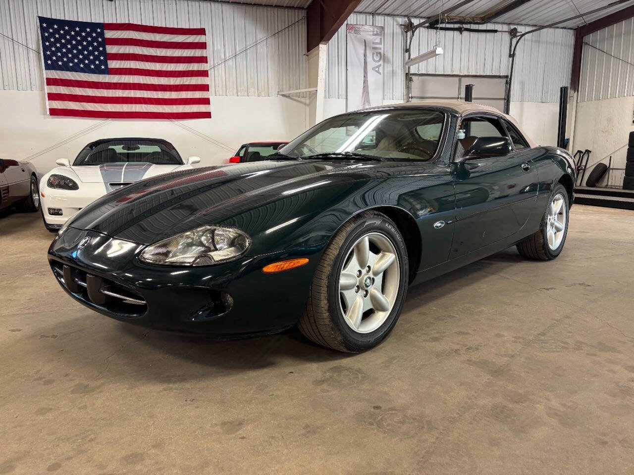 Used 1998 Jaguar XK8 Convertible RWD image 1