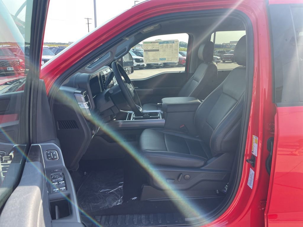 New 2025 Ford F250 Lariat w/ Lariat Ultimate Package image 13