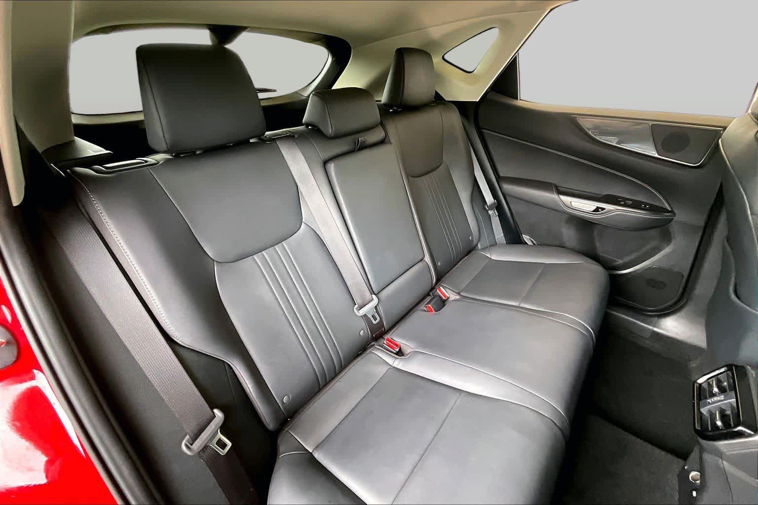 Used 2022 Lexus NX 350 AWD image 17