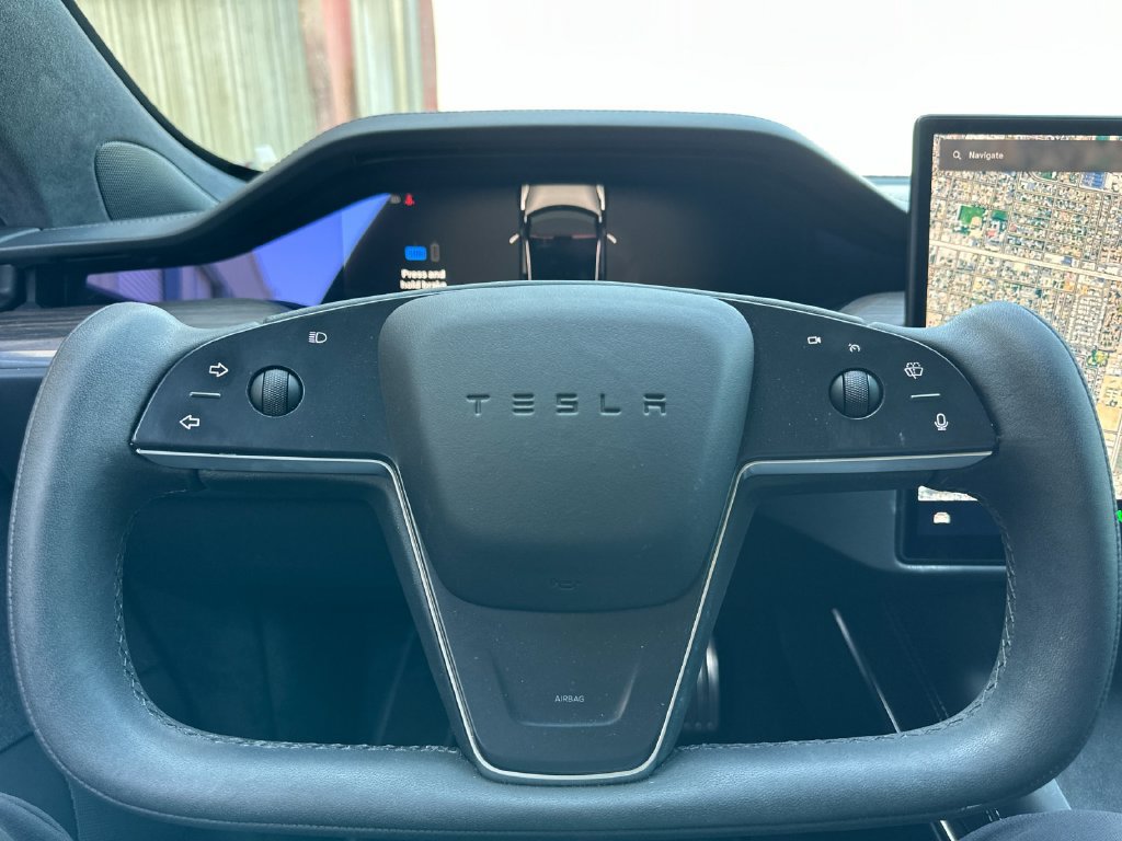 Used 2022 Tesla Model S AWD/4WD image 25