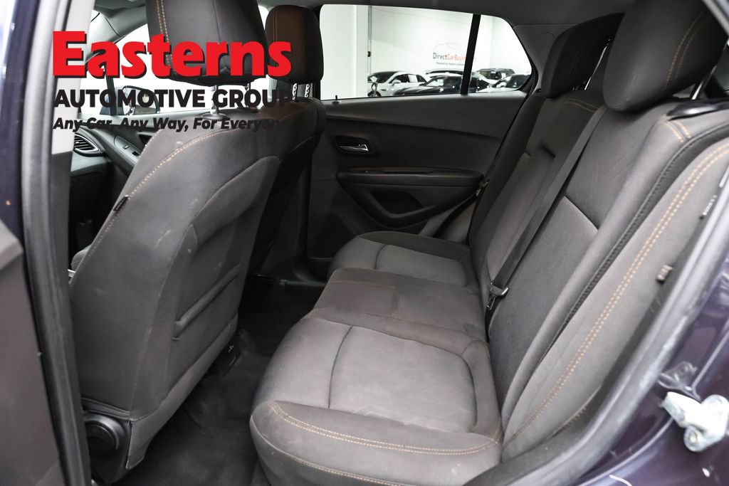 Used 2019 Chevrolet Trax LT FWD image 21