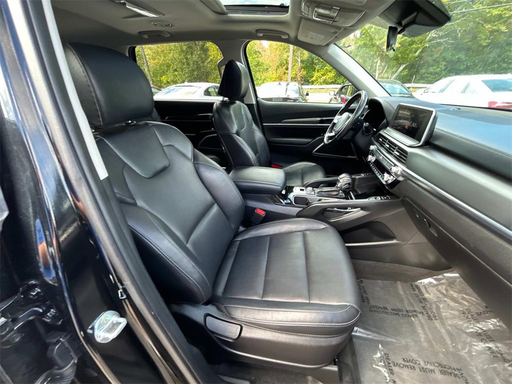 Used 2022 Kia Telluride S image 19