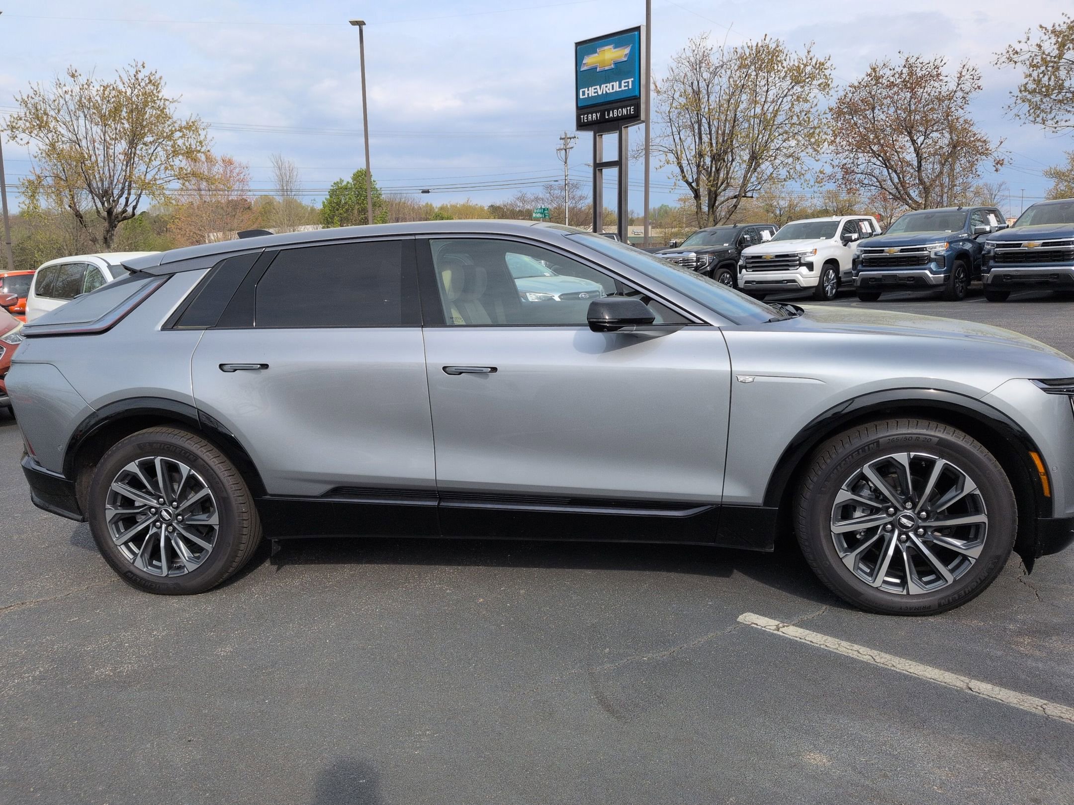 Used 2024 Cadillac Lyriq Sport w/ Nappa Leather Package image 11