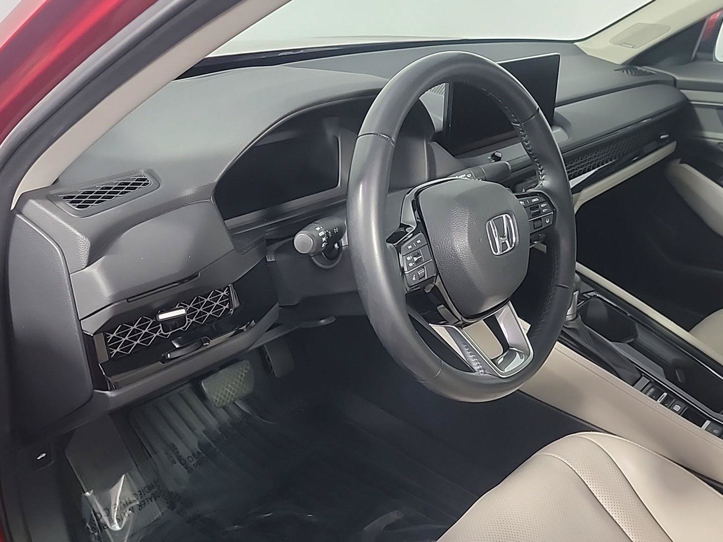 Used 2023 Honda Accord Touring image 16