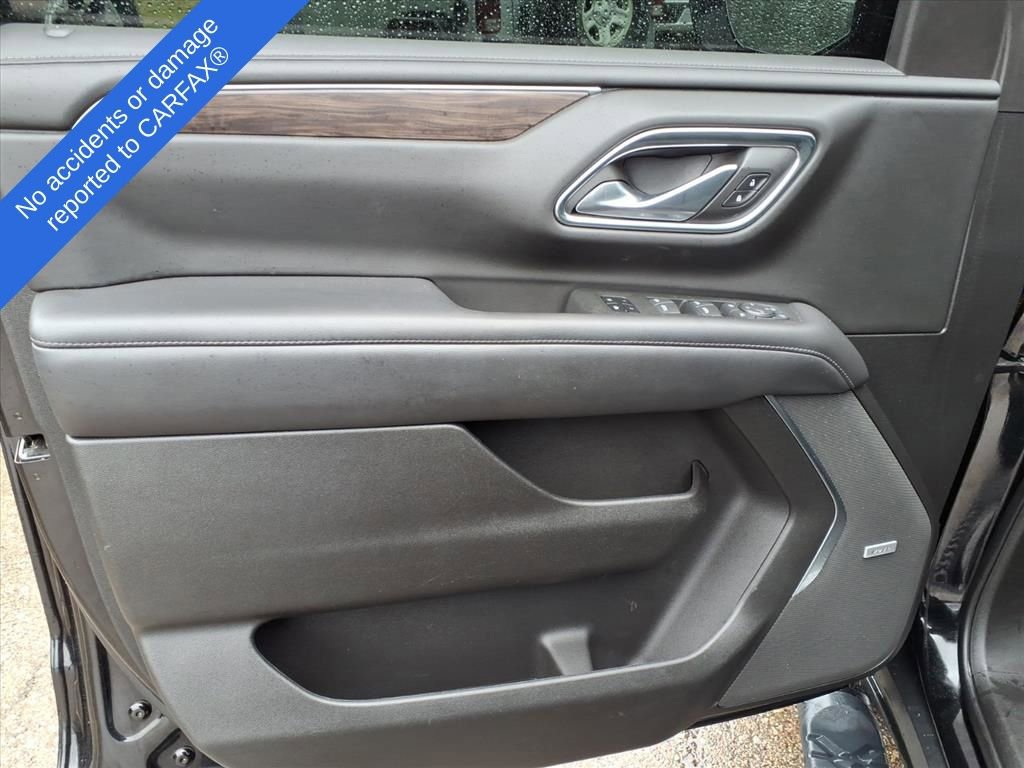 Used 2022 Chevrolet Tahoe Z71 w/ Luxury Package image 14