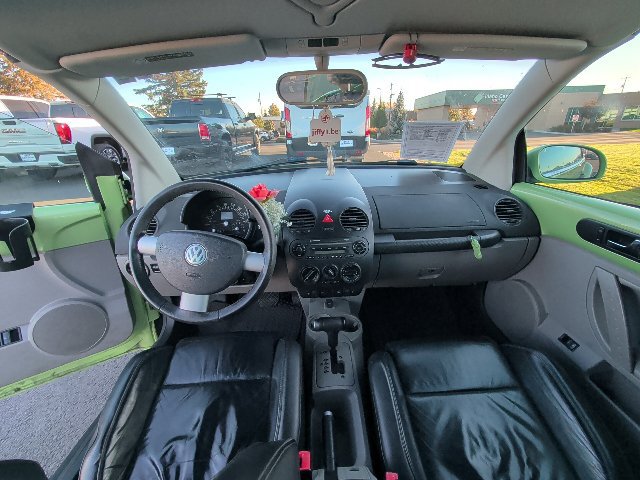 Used 2005 Volkswagen Beetle GLS FWD image 19