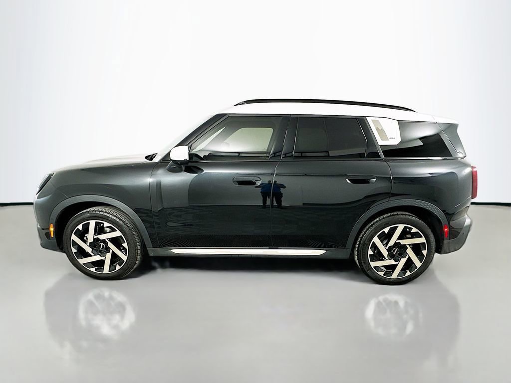 Certified 2025 MINI Cooper Countryman S w/ Comfort Package Max image 8