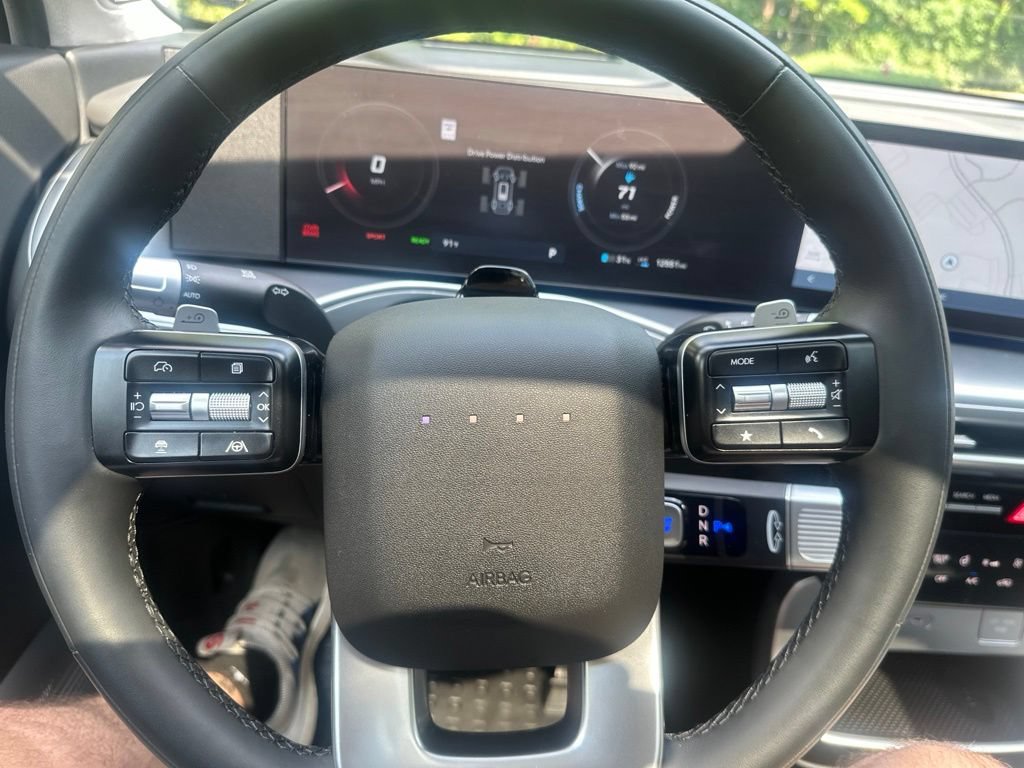 Used 2026 Hyundai Ioniq 9 Calligraphy AWD/4WD image 9