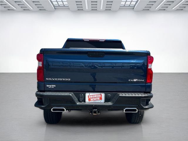Used 2019 Chevrolet Silverado 1500 Custom Trail Boss w/ Custom Convenience Package AWD/4WD image 5