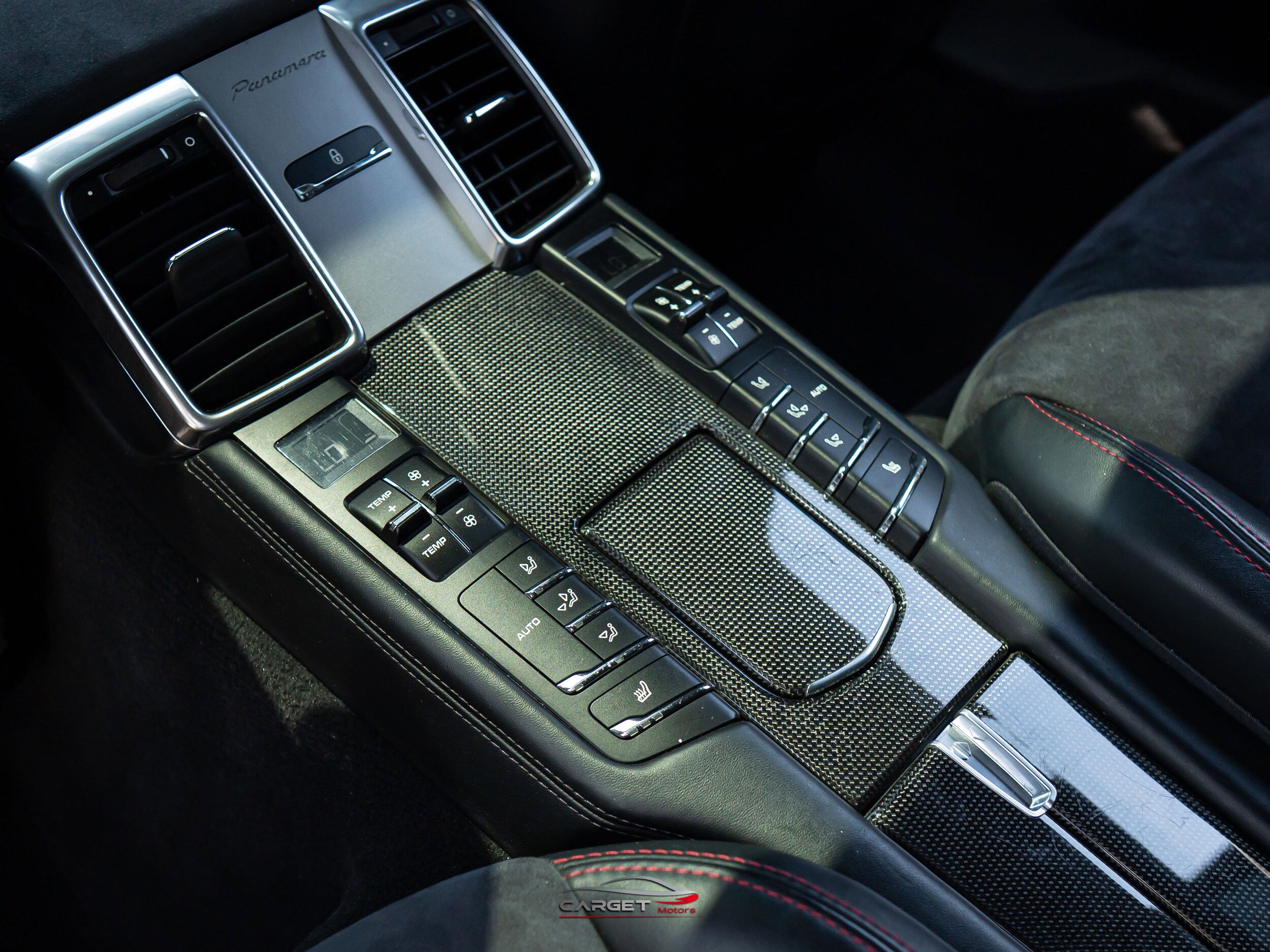 Used 2014 Porsche Panamera GTS AWD/4WD image 22