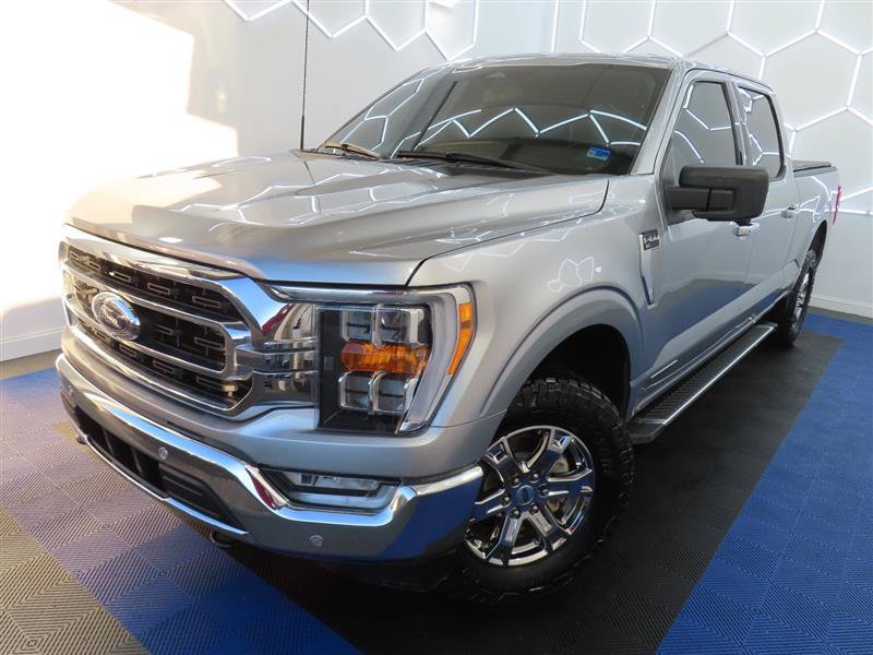 Used 2022 Ford F150 XLT w/ Equipment Group 302A High AWD/4WD image 4